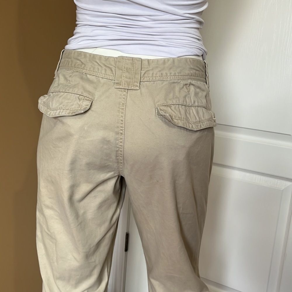 Low waist, size 13/14 but 12 is more true size - Picture 6 of 16